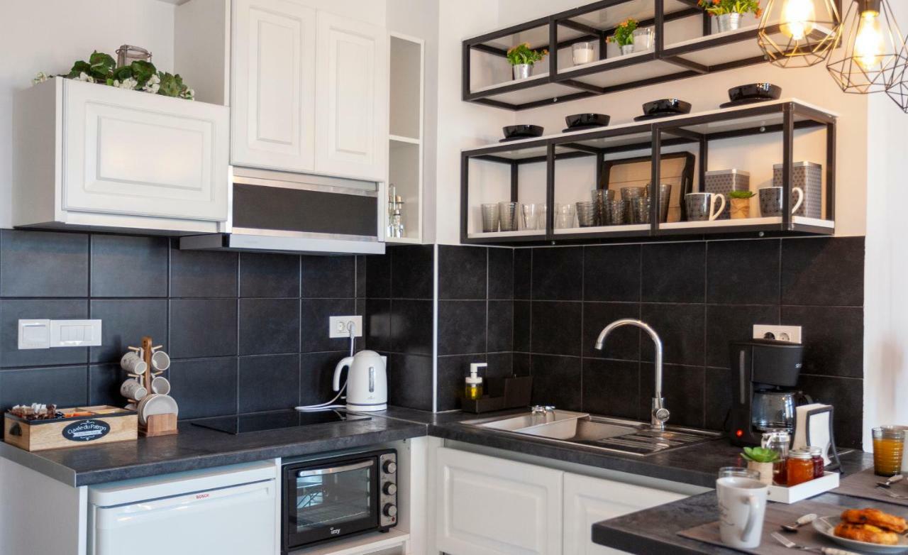 Aristophanes Luxury Flat Psyrri Square Apartment Atena Exterior foto